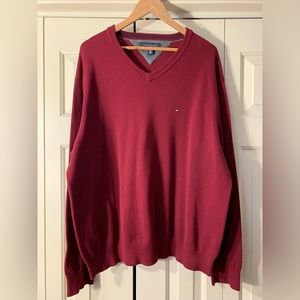 Tommy Hilfiger XXL Burgundy  Sweater 
Cotton
Used in good shape